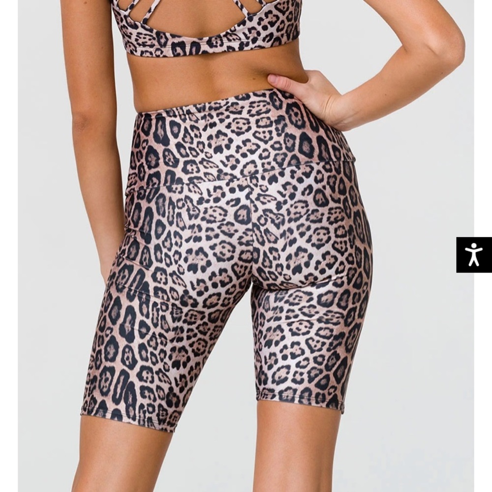 Onzie Biker Short - Picture 2 of 5